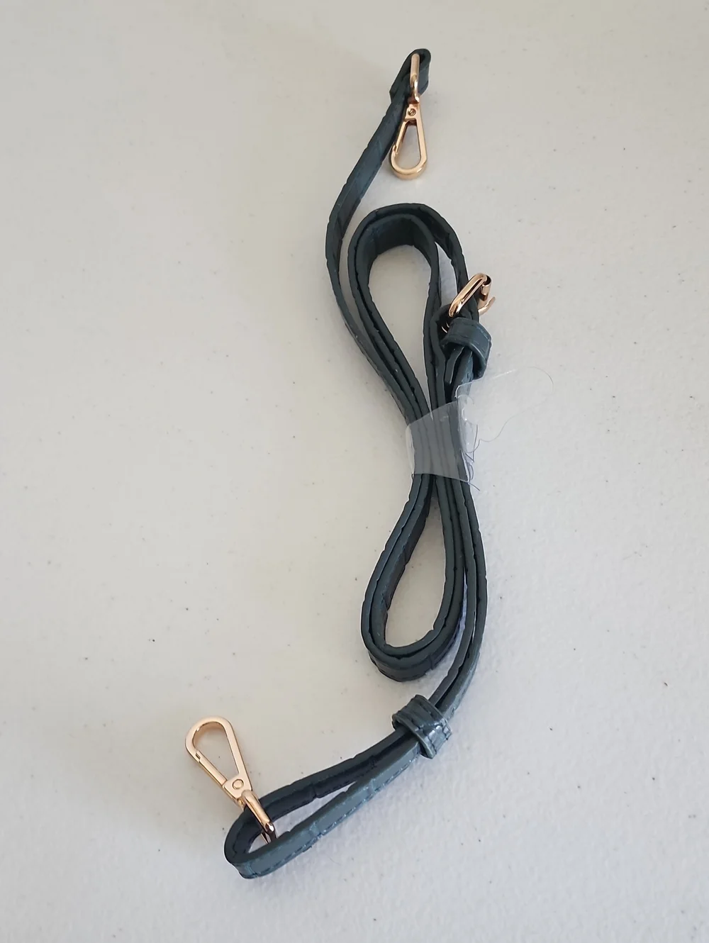 Source Unknown Dark Green Crossbody Strap with Rose Gold Clips